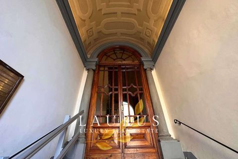 Villa a Florence, Florence, Florence - € 1.980.000 | Ref: LA-5830-1039709 - foto 6