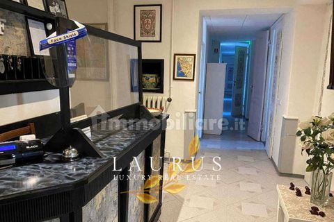 Villa a Florence, Florence, Florence - € 1.980.000 | Ref: LA-5830-1039709 - foto 11