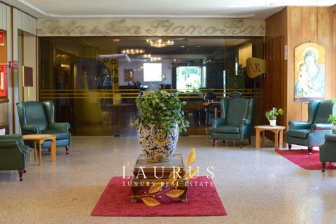 Villa i Florence, Florence, Florence - € 40.000.000 | Ref: LA-5845-1040449 - foto 3