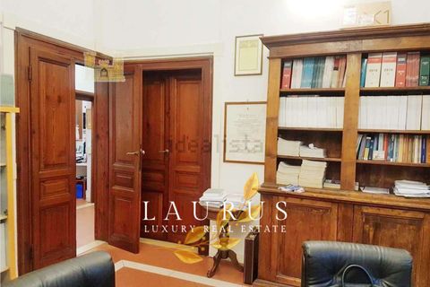Villa i Florence, Florence, Florence - € 670.000 | Ref: LA-5802-1040491 - foto 12