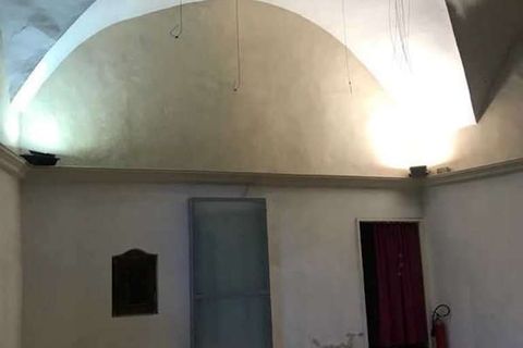 Villa a Florence, Florence, Florence - € 1.000.000 | Ref: LA-5751-1040541 - foto 4