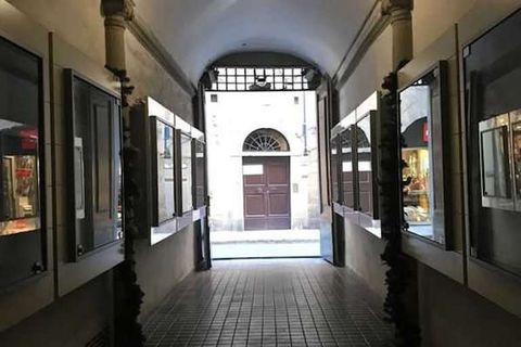 Villa a Florence, Florence, Florence - € 1.000.000 | Ref: LA-5751-1040541 - foto 5