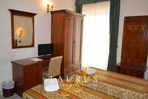 Villa i Messina, Messina, Messina - € 1.400.000 | Ref: LA-5688-1040604 - foto 2