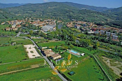 Villa in Florence, Florence, Florence - € 2.500.000 | Ref: LA-5600-1040655 - foto 13