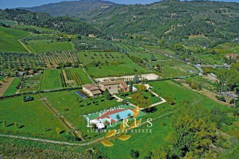 Villa in Florence, Florence, Florence - € 2.500.000 | Ref: LA-5600-1040655 - foto 15