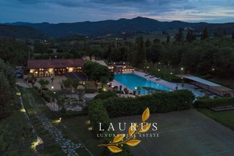 Villa a Florence, Florence, Florence - € 3.600.000 | Ref: LA-5581-1040673 - foto 9