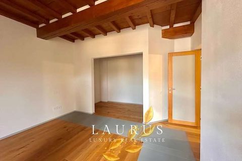 Villa i Florence, Florence, Florence - € 550.000 | Ref: LA-5360-1040809 - foto 1