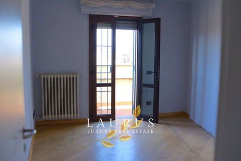 Villa a Florence, Florence, Florence - € 1.100.000 | Ref: LA-5148-1040992 - foto 6