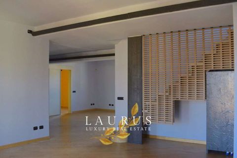 Villa a Florence, Florence, Florence - € 1.100.000 | Ref: LA-5148-1040992 - foto 10