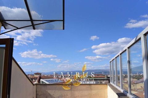 Villa a Florence, Florence, Florence - € 1.100.000 | Ref: LA-5148-1040992 - foto 17