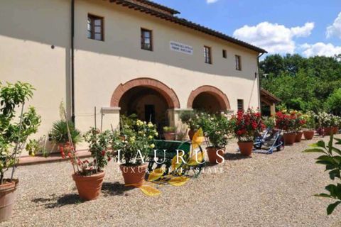 Villa i Florence, Florence, Florence - € 490 000 | Ref: LA-5049-1041070 - foto 25