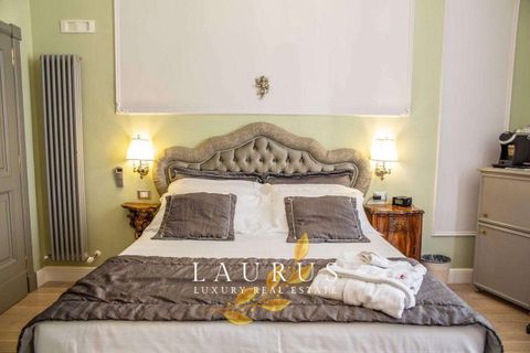 Villa i Florence, Florence, Florence - € 2.000.000 | Ref: LA-4901-1041200 - foto 20