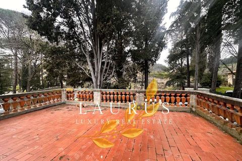 Villa a Florence, Florence, Florence - € 1.060.000 | Ref: LA-4871-1041226 - foto 7