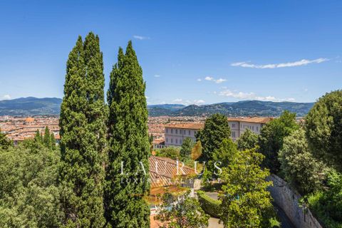 Villa i Florence, Florence, Florence - € 1.260.000 | Ref: LA-4739-1041330 - foto 9