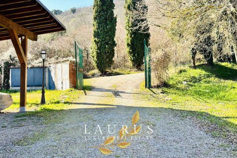 Villa a Florence, Florence, Florence - € 650.000 | Ref: LA-4441-1041559 - foto 6