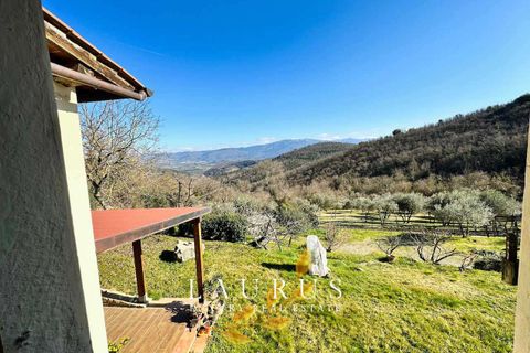 Villa a Florence, Florence, Florence - € 650.000 | Ref: LA-4441-1041559 - foto 22