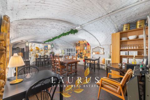 Villa i Milan, Milan, Milan - € 610.000 | Ref: LA-4025-1041790 - foto 2