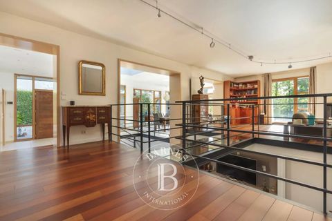 Villa a Vaucresson, Hauts-de-Seine, Vaucresson - € 1.950.000 | Ref: 86356700 - foto 8