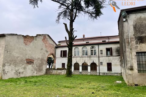 Villa a Verona, Verona, Verona - € 450.000 | Ref: RB134 - foto 35