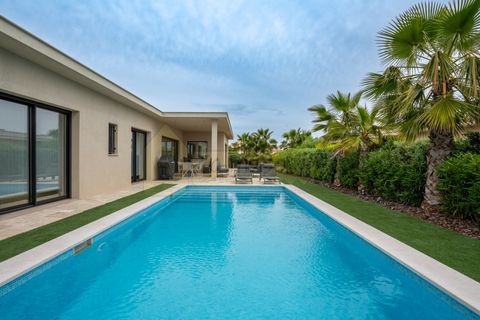 Villa a Montenegro, Faro, Montenegro - € 1.540.000 | Ref: M179 - foto 3