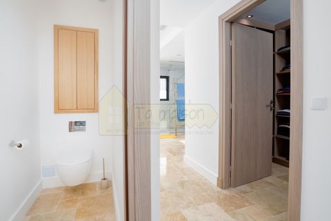 Villa a Montenegro, Faro, Montenegro - € 1.540.000 | Ref: M179 - foto 27