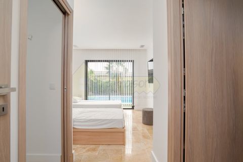 Villa a Montenegro, Faro, Montenegro - € 1.540.000 | Ref: M179 - foto 37