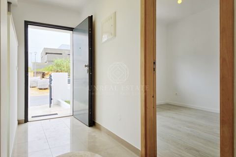 Villa a Almada, Setubal, Almada - € 695.000 | Ref: UEI1926 - foto 7