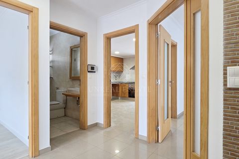 Villa a Almada, Setubal, Almada - € 695.000 | Ref: UEI1926 - foto 11
