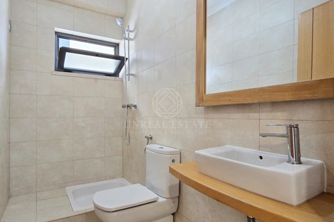 Villa a Almada, Setubal, Almada - € 695.000 | Ref: UEI1926 - foto 12
