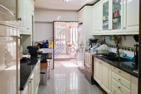 Rækkehus i Amadora, Lisbon, Amadora - € 330.000 | Ref: 1121721 - foto 7
