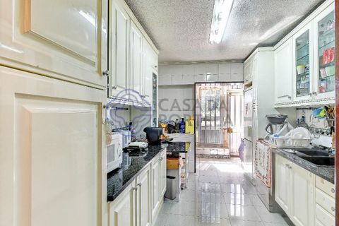 Rækkehus i Amadora, Lisbon, Amadora - € 330.000 | Ref: 1121721 - foto 8