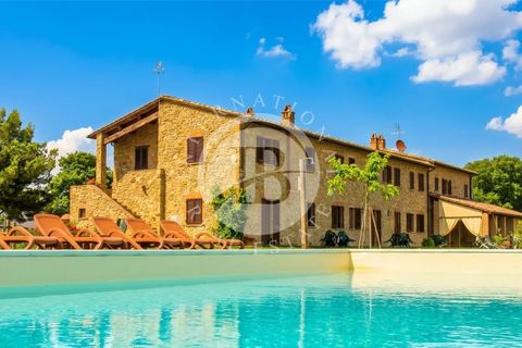 Landejendom i Volterra, Pisa, Volterra - € 2.600.000 | Ref: IB 817 - foto 1