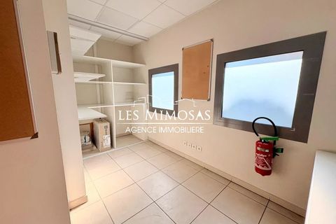 Erhvervsejendom i Frejus, Var, Frejus - € 775.000 | Ref: 7286 - foto 9