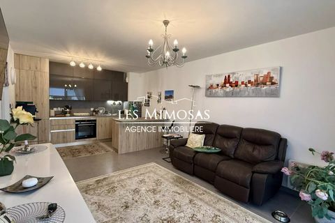 Lejlighed i Frejus, Var, Frejus - € 300.000 | Ref: 7287 - foto 2