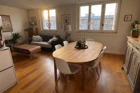 Lejlighed i Rueil-Malmaison, Hauts-de-Seine, Rueil-Malmaison - € 299.000 | Ref: 3011443643 - foto 1