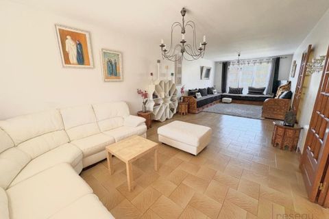 Villa a Roissy-en-Brie, Seine-et-Marne, Roissy-en-Brie - € 350.000 | Ref: 3011443685 - foto 3