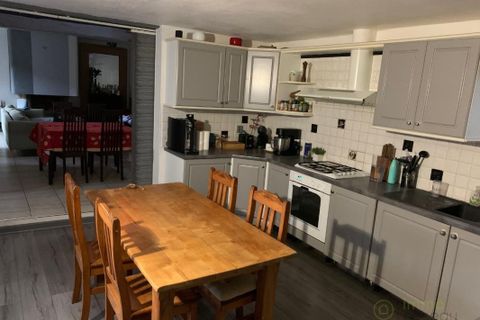Villa a Château-Thierry, Aisne, Château-Thierry - € 280.000 | Ref: 3011443679 - foto 5