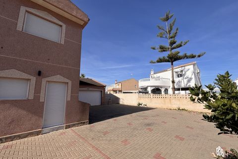 Villa a Benijofar, Alicante, Benijofar - € 699.950 | Ref: 775681 - foto 6