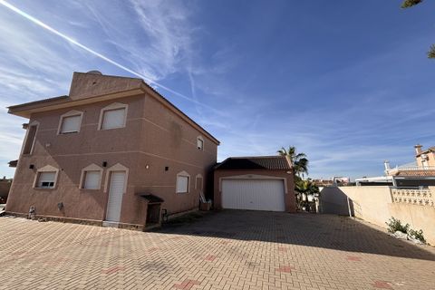 Villa a Benijofar, Alicante, Benijofar - € 699.950 | Ref: 775681 - foto 7