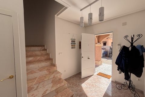 Villa a Benijofar, Alicante, Benijofar - € 699.950 | Ref: 775681 - foto 10