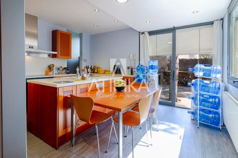 Villa i Gava, Barcelona, Gava - € 3.250.000 | Ref: 19255 - foto 17