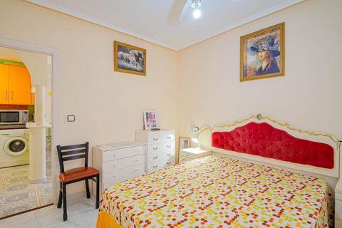 Apartamento en Punta Prima, Alicante, Punta Prima - € 165.000 | Ref: R-48239 - photo 25