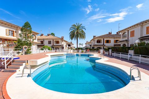 Apartamento en Punta Prima, Alicante, Punta Prima - € 165.000 | Ref: R-48239 - photo 39