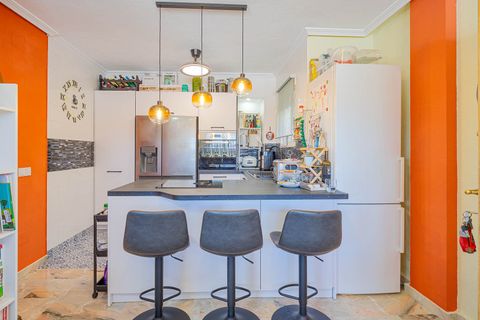 Villa a Punta Prima, Alicante, Punta Prima - € 235.000 | Ref: R-11275 - foto 21
