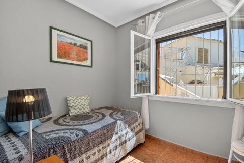 Villa i Playa Flamenca, Alicante, Playa Flamenca - € 239.000 | Ref: MLSC9614459 - foto 12