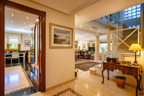 Villa i Albir, Alicante, Albir - € 1.100.000 | Ref: 5454 C - foto 8