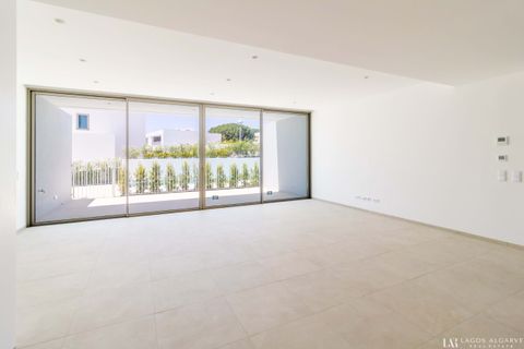 Villa en Lagos, Faro, Lagos - € 845.000 | Ref: VA132C - photo 4