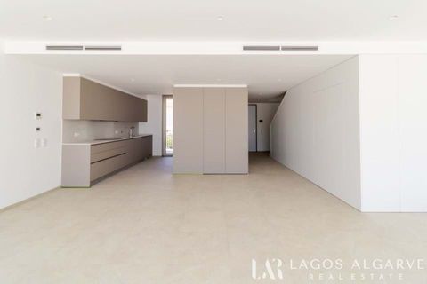 Villa en Lagos, Faro, Lagos - € 845.000 | Ref: VA132C - photo 8