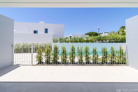 Villa en Lagos, Faro, Lagos - € 845.000 | Ref: VA132C - photo 18