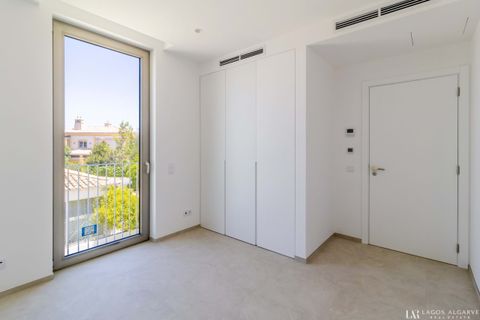 Villa en Lagos, Faro, Lagos - € 845.000 | Ref: VA132C - photo 38